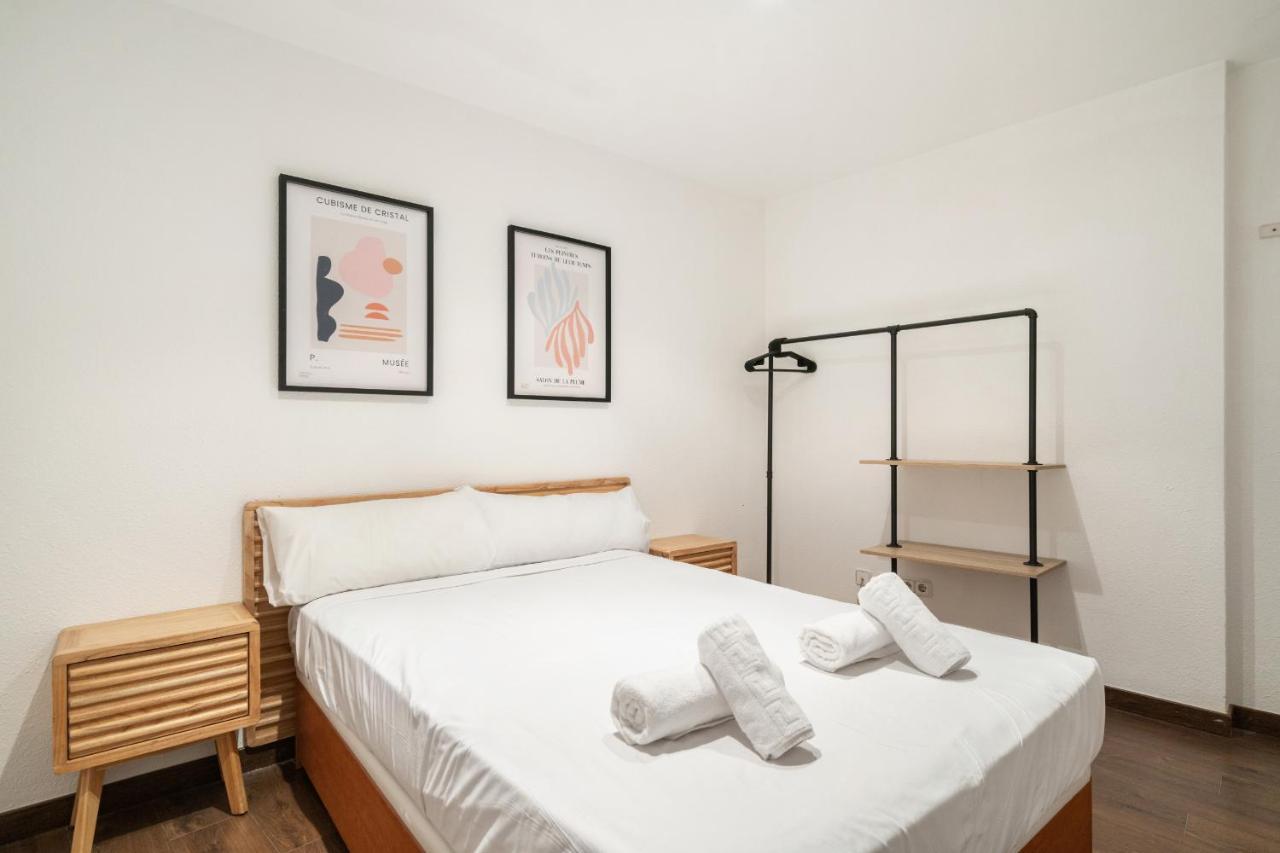 Apartamento En La Puerta Del Sol Apartman Madrid Kültér fotó
